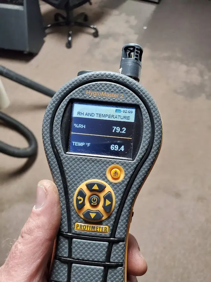 Moisture meter humidity assessment for Mold Remediation & Removal in Iowa Colony