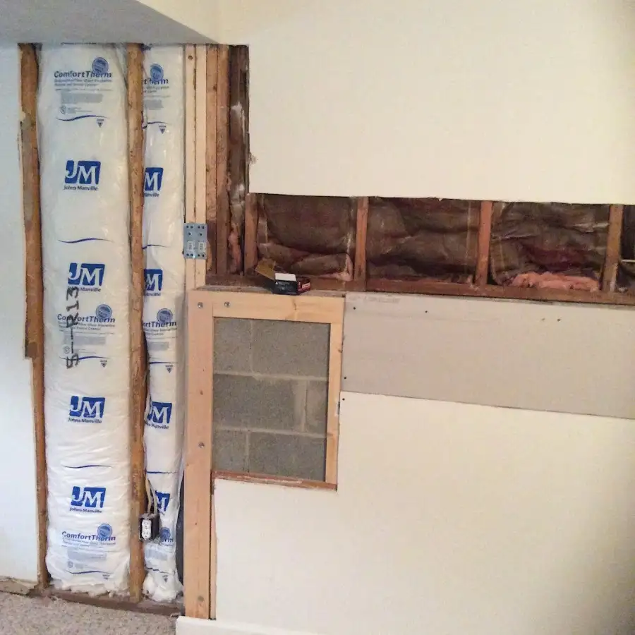 Wall insulation replacement during Structural Drying in Iowa Colony